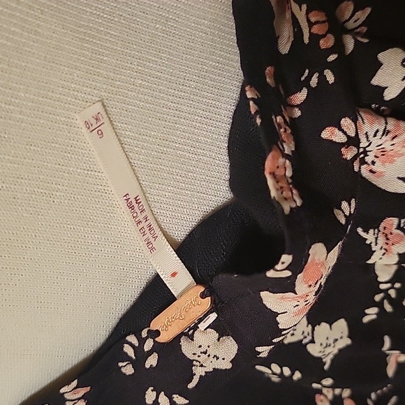 SOLD Free People Bijou Set Black Combo Floral Flutter Top & Maxi Skirt 6 - Picture 9 of 9